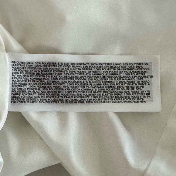 A beautiful white dress by Ever New in size XS - Picture 5 of 5